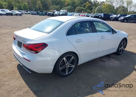 2019 Mercedes-Benz A 220 4Matic из США, поврежденный, VIN WDD3G4FB2KW021883